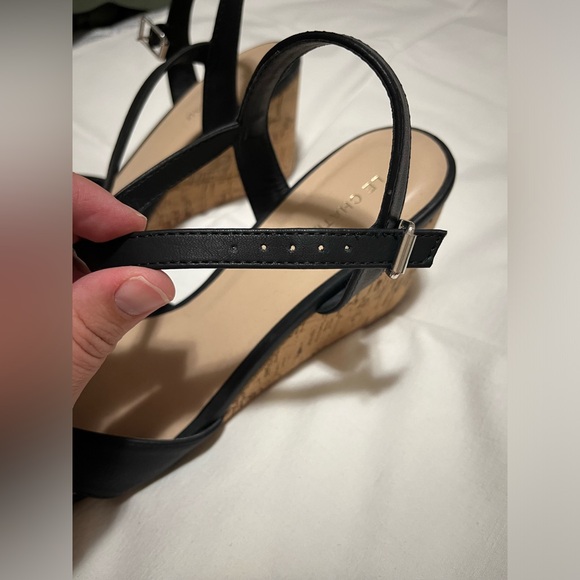 Black wedge Le Chateau sandal - Picture 5 of 7